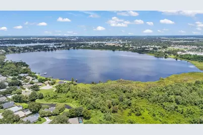 115 Lake Mariam Way, Winter Haven, FL 33884 - Photo 4