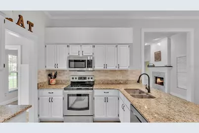 115 Lake Mariam Way, Winter Haven, FL 33884 - Photo 22