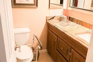 2050 San Marcos Dr SE, Winter Haven, FL 33880 - Photo 10