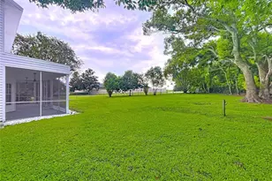 1904 Vista View Dr, Lakeland, FL 33813 - Photo 74