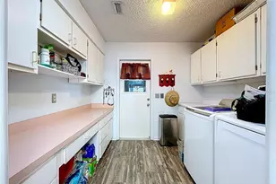 2137 Grand Cypress Dr, Lakeland, FL 33810 - Photo 22