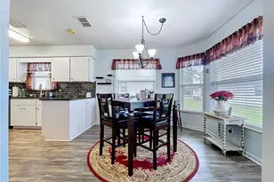 2137 Grand Cypress Dr, Lakeland, FL 33810 - Photo 20