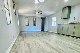 688 4th St, Polk City, FL 33868 - Photo 10