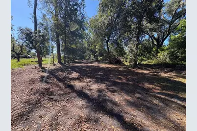 8939 Beverly Hills, Lakeland, FL 33809 - Photo 6