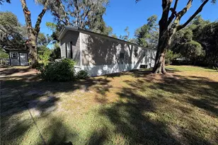 8939 Beverly Hills, Lakeland, FL 33809 - Photo 2