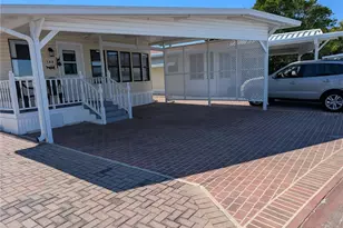 143 Pansy St, Davenport, FL 33837 - Photo 2