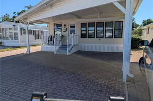 143 Pansy St, Davenport, FL 33837 - Photo 4