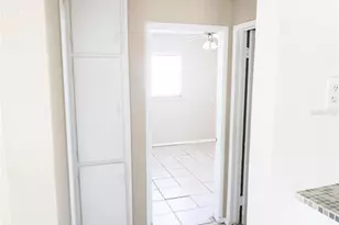 1950 E Valencia Dr, Bartow, FL 33830 - Photo 10