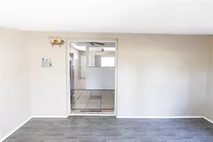 1950 E Valencia Dr, Bartow, FL 33830 - Photo 4