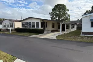 4155 Rolling Oaks Dr, Winter Haven, FL 33880 - Photo 2