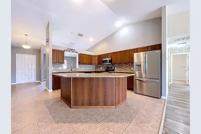 455 Majestic Gardens Boulevard, Winter Haven, FL 33880 - Photo 12