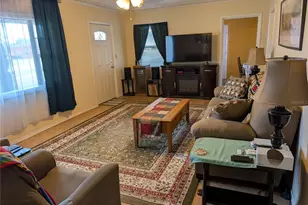 17 E Bay St, Davenport, FL 33837 - Photo 8