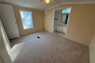 10636 Pathfinder Trail, Lakeland, FL 33809 - Photo 6