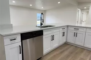 4228 Portage Dr, Polk City, FL 33868 - Photo 4