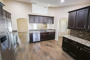 4652 Magnolia Preserve Loop, Winter Haven, FL 33880 - Photo 4