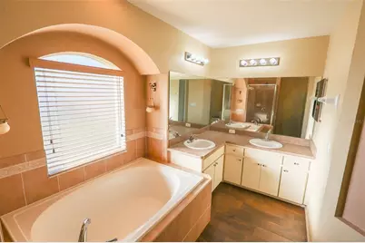 4652 Magnolia Preserve Loop, Winter Haven, FL 33880 - Photo 14