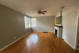 915 E Walnut St, Lakeland, FL 33801 - Photo 2