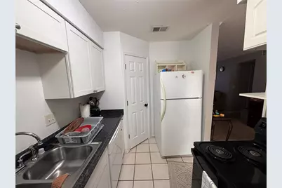 1920 E Edgewood Drive #K5, Lakeland, FL 33803 - Photo 8