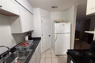 1920 E Edgewood Dr, Lakeland, FL 33803 - Photo 8