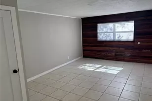 255 W Valencia Dr, Bartow, FL 33830 - Photo 10