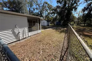 255 W Valencia Dr, Bartow, FL 33830 - Photo 2