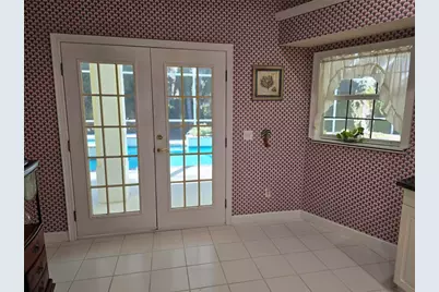 2409 Berkshire Drive, Winter Haven, FL 33884 - Photo 8