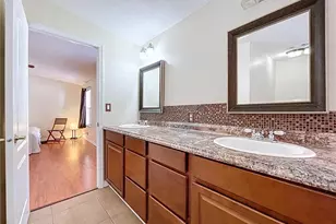 15210 Rough Diamond Ranch Rd, Lithia, FL 33547 - Photo 68