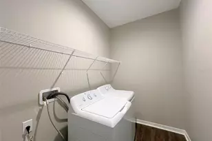 3442 Cup Dr, Lakeland, FL 33803 - Photo 4