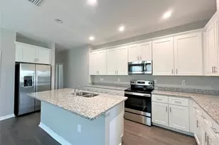 3442 Cup Dr, Lakeland, FL 33803 - Photo 10