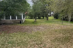 2275 E Helen Cir, Bartow, FL 33830 - Photo 4