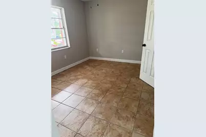415 S Tangerine Court, Eagle Lake, FL 33839 - Photo 10