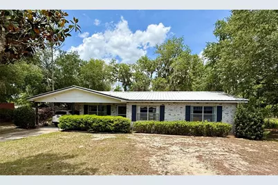 131 Willow Street, Lake Wales, FL 33859 - Photo 2