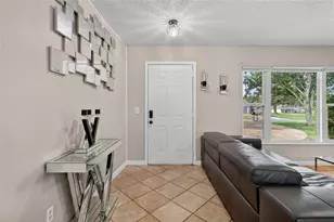 736 Scott Lake Village N, Lakeland, FL 33813 - Photo 10