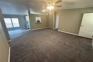 12708 Farmettes Rd, Lakeland, FL 33809 - Photo 2