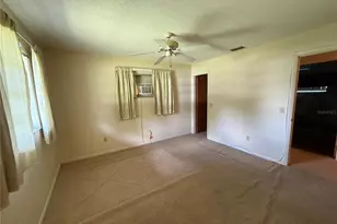 1313 Magdalene Ct E, Lakeland, FL 33801 - Photo 12