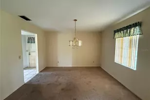 1313 Magdalene Ct E, Lakeland, FL 33801 - Photo 8