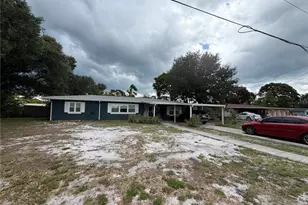 105 Lake Sears Dr, Winter Haven, FL 33880 - Photo 1