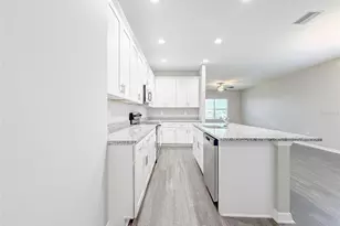 3430 Cup Dr, Lakeland, FL 33803 - Photo 12