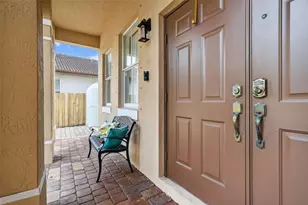 15144 SW 20th St, Miami, FL 33185 - Photo 2