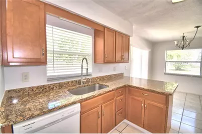 914 Grape Avenue, Saint Cloud, FL 34769 - Photo 16