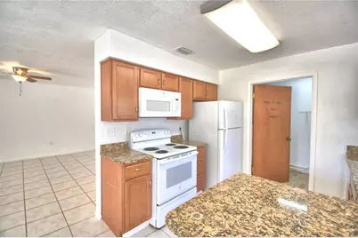 914 Grape Avenue, Saint Cloud, FL 34769 - Photo 10