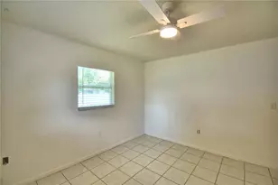914 Grape Ave, Saint Cloud, FL 34769 - Photo 32