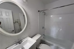 1920 E Edgewood Dr, Lakeland, FL 33803 - Photo 14