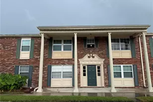 1920 E Edgewood Dr, Lakeland, FL 33803 - Photo 1