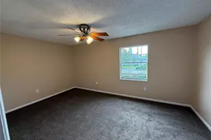 1920 E Edgewood Dr, Lakeland, FL 33803 - Photo 10