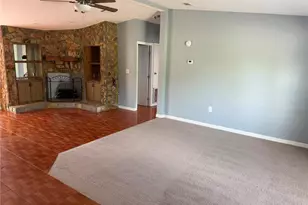 6 Sugar Pine Loop, Lake Wales, FL 33898 - Photo 2