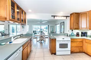 129 Cousley Dr SE, Port Charlotte, FL 33952 - Photo 20