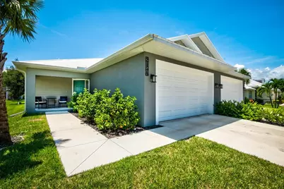 215 Lewis Circle #111, Punta Gorda, FL 33950 - Photo 1
