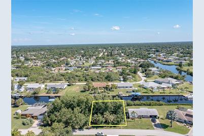 18090 Petoskey Circle, Port Charlotte, FL 33948 - Photo 1