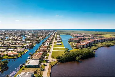 65 Colony Point Drive, Punta Gorda, FL 33950 - Photo 8